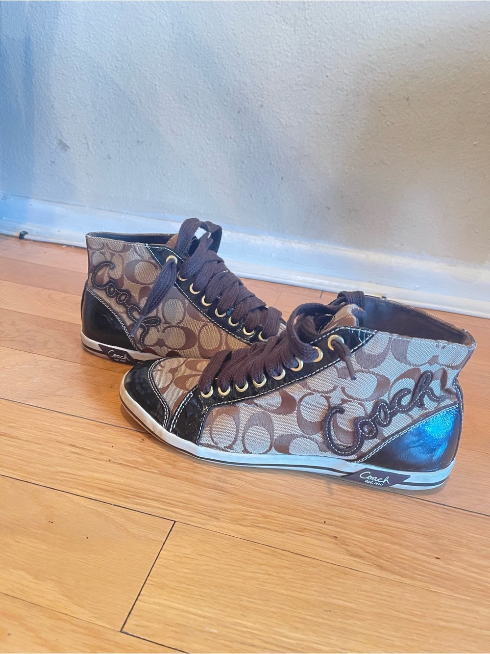 Coach womens Brown Signature High-Top Sneakers with Logo Detail - Picture 1 of 8